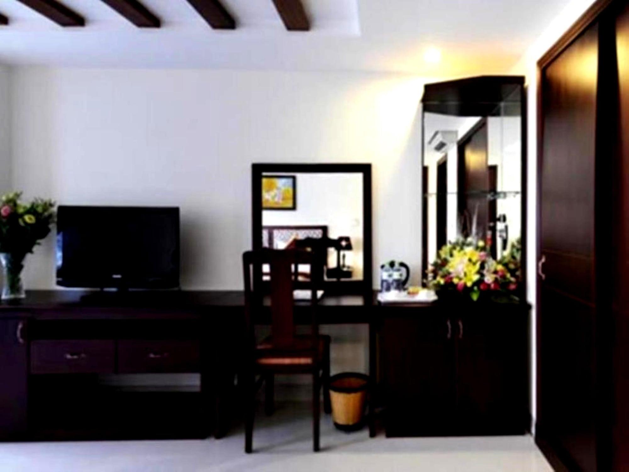 Kay Hotel Da Nang - Near Dragon Bridge Εξωτερικό φωτογραφία