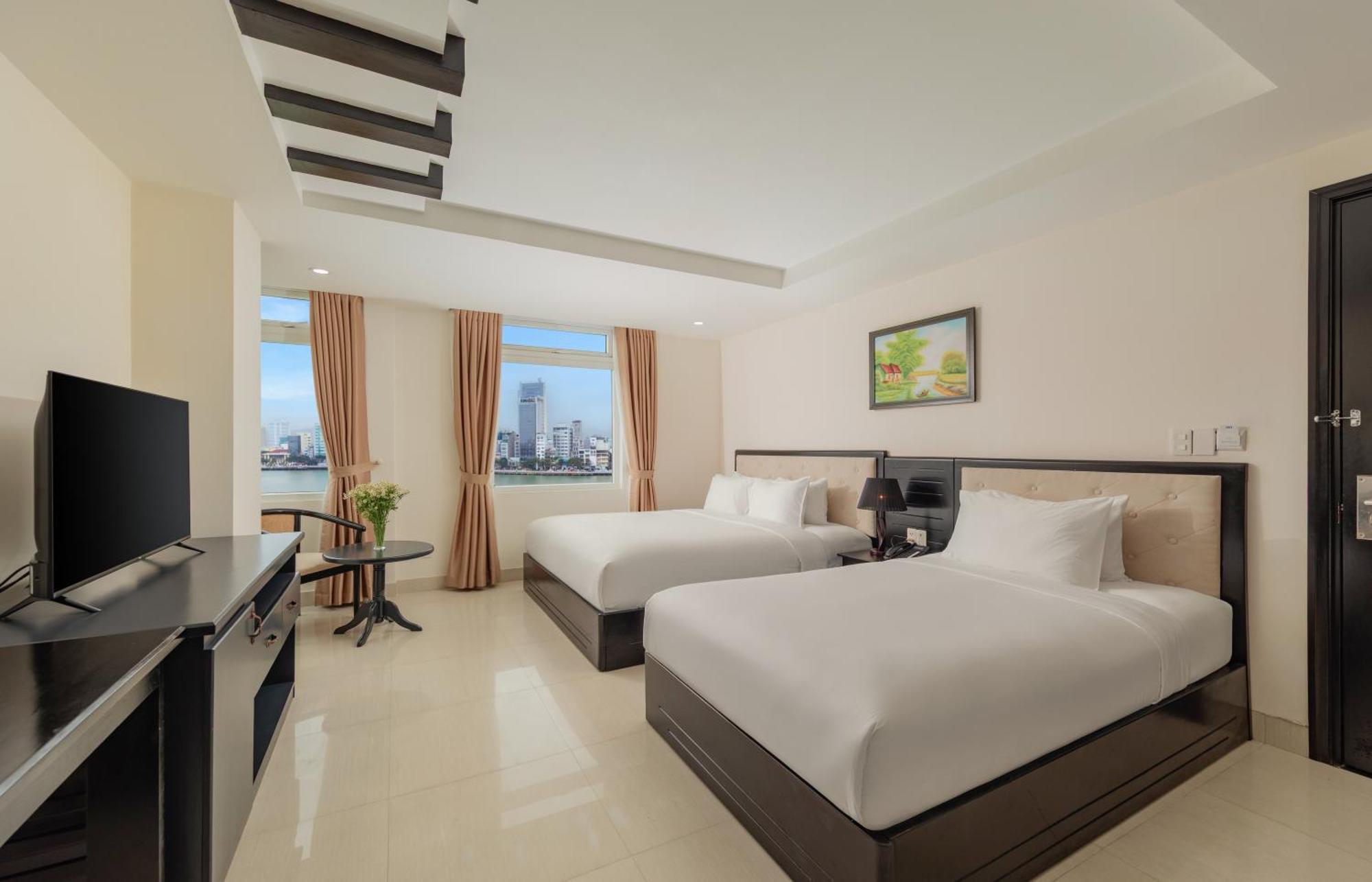Kay Hotel Da Nang - Near Dragon Bridge Εξωτερικό φωτογραφία