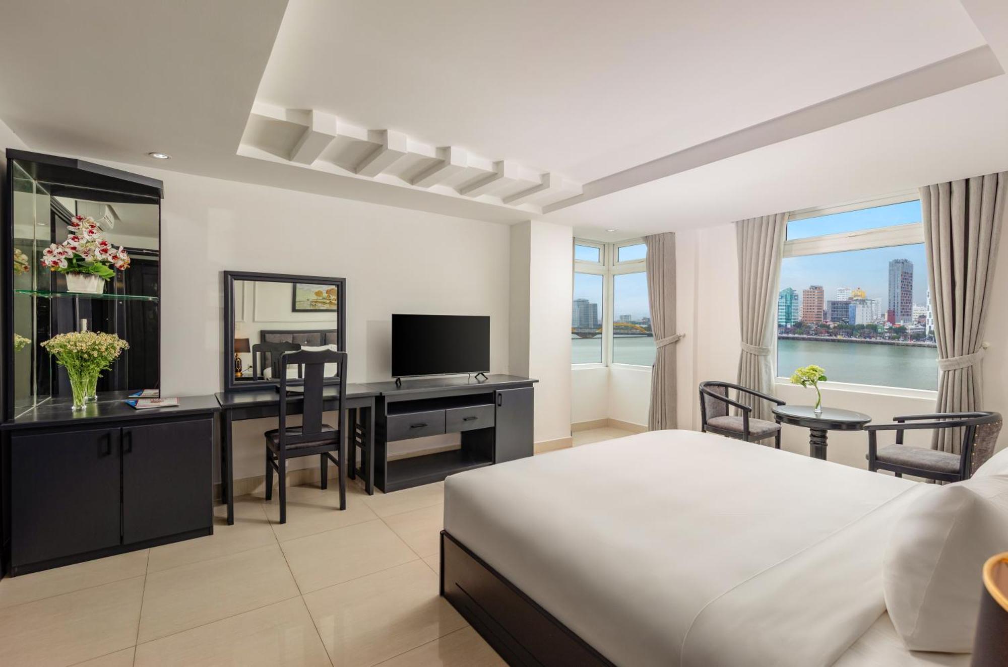 Kay Hotel Da Nang - Near Dragon Bridge Εξωτερικό φωτογραφία